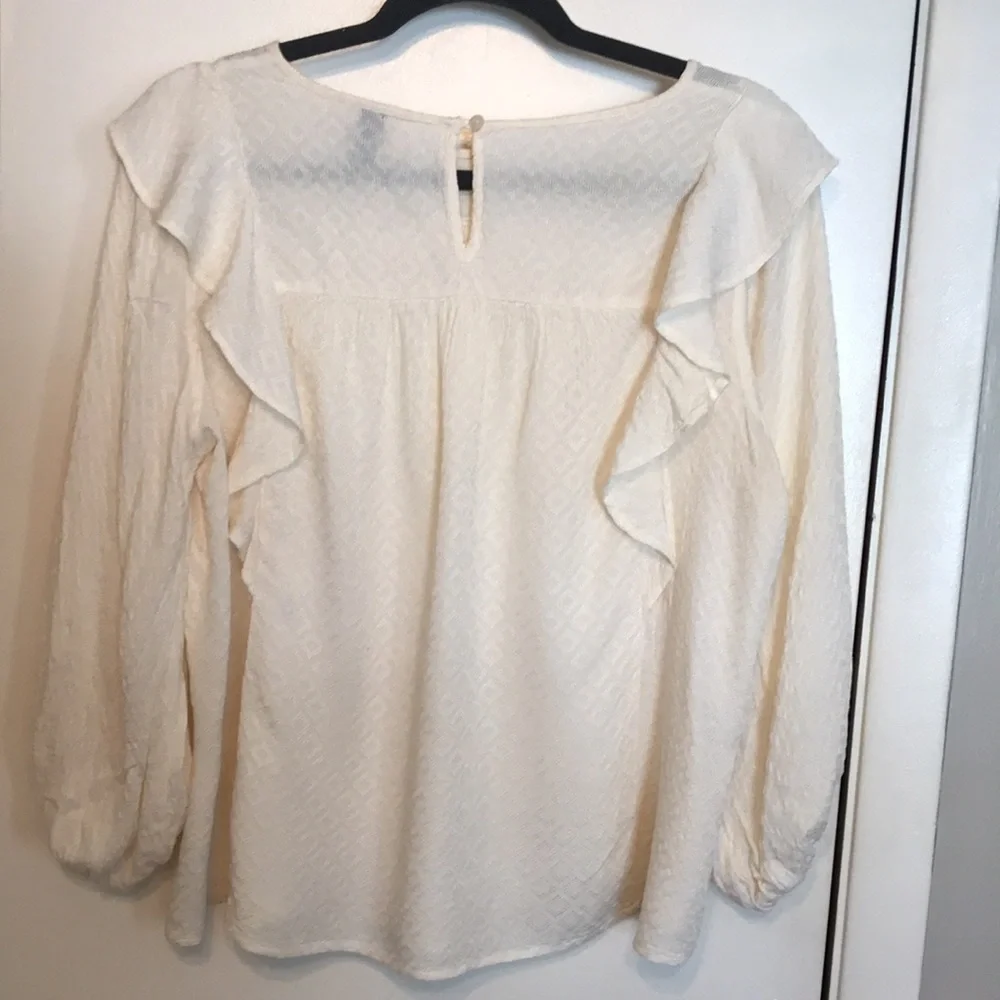 Universal Thread Ruffled Blouse - Picture 2 of 3